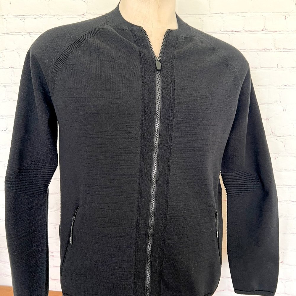 Brady - 3D Seamless Black Bomber Jacket - Stretch - Size Medium